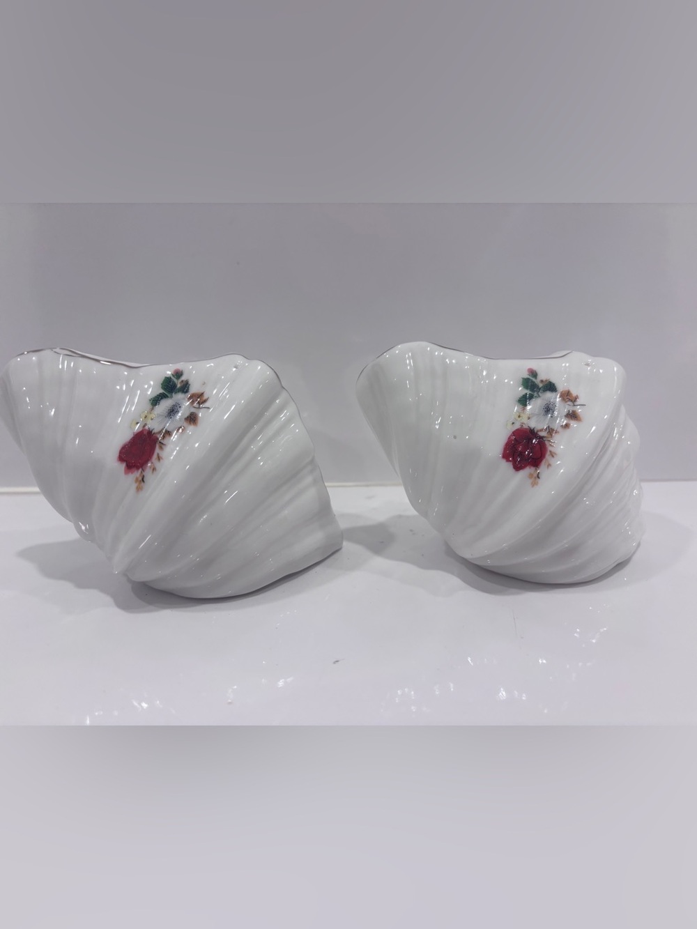 Vintage Sea Shell Salt And Pepper Shakers Floral porcelain